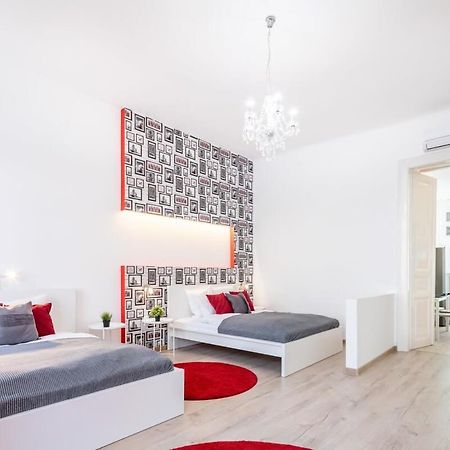 Super Central Convenient Apartment Budapest Eksteriør billede